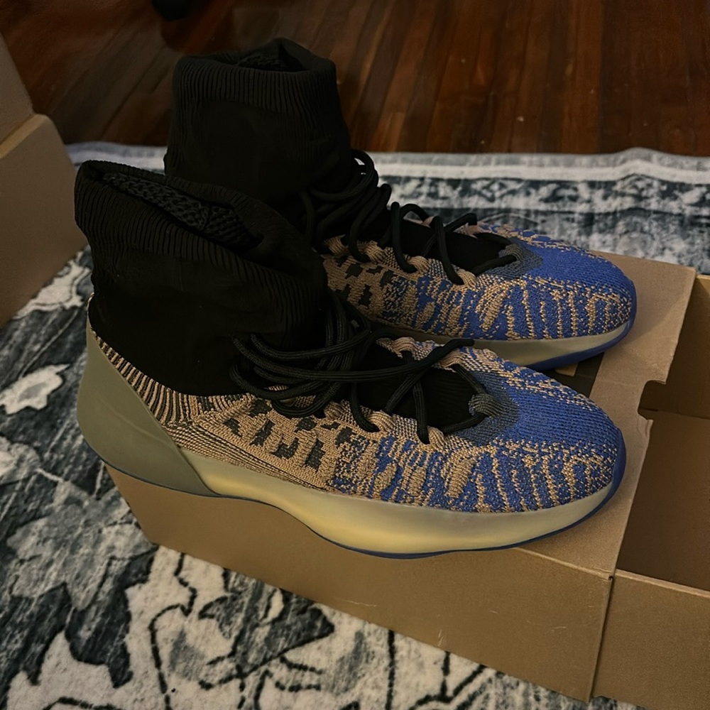 Yeezy Basketball knit size 10 (tried on)
